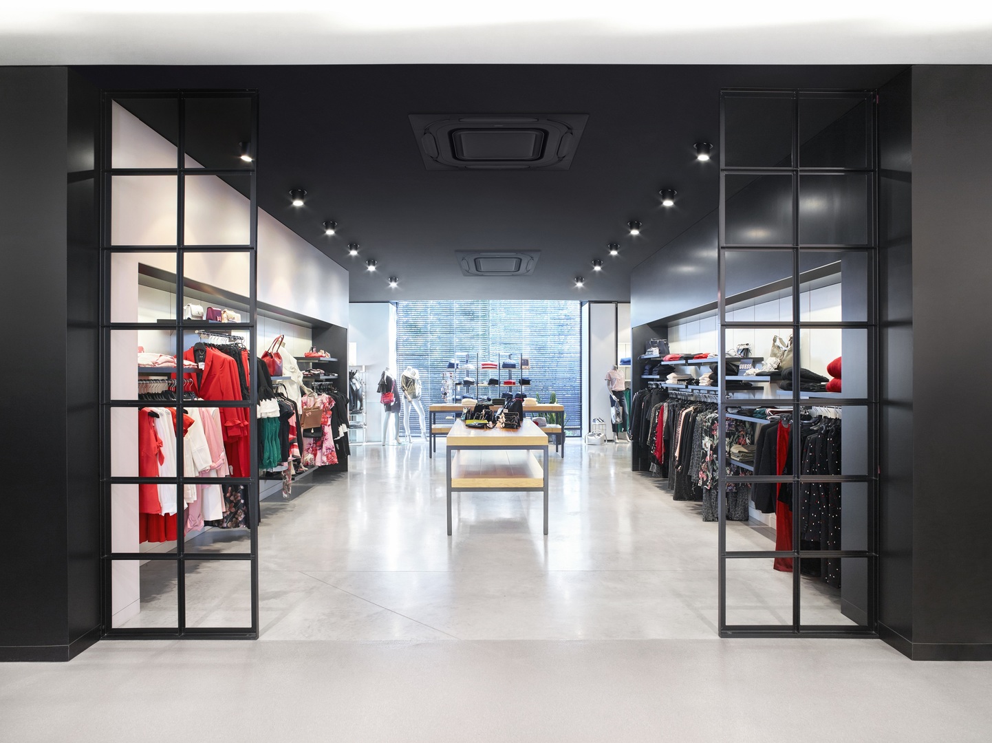 Инверторный кассетный кондиционер (сплит-система) Daikin FCAG35B / RZAG35B